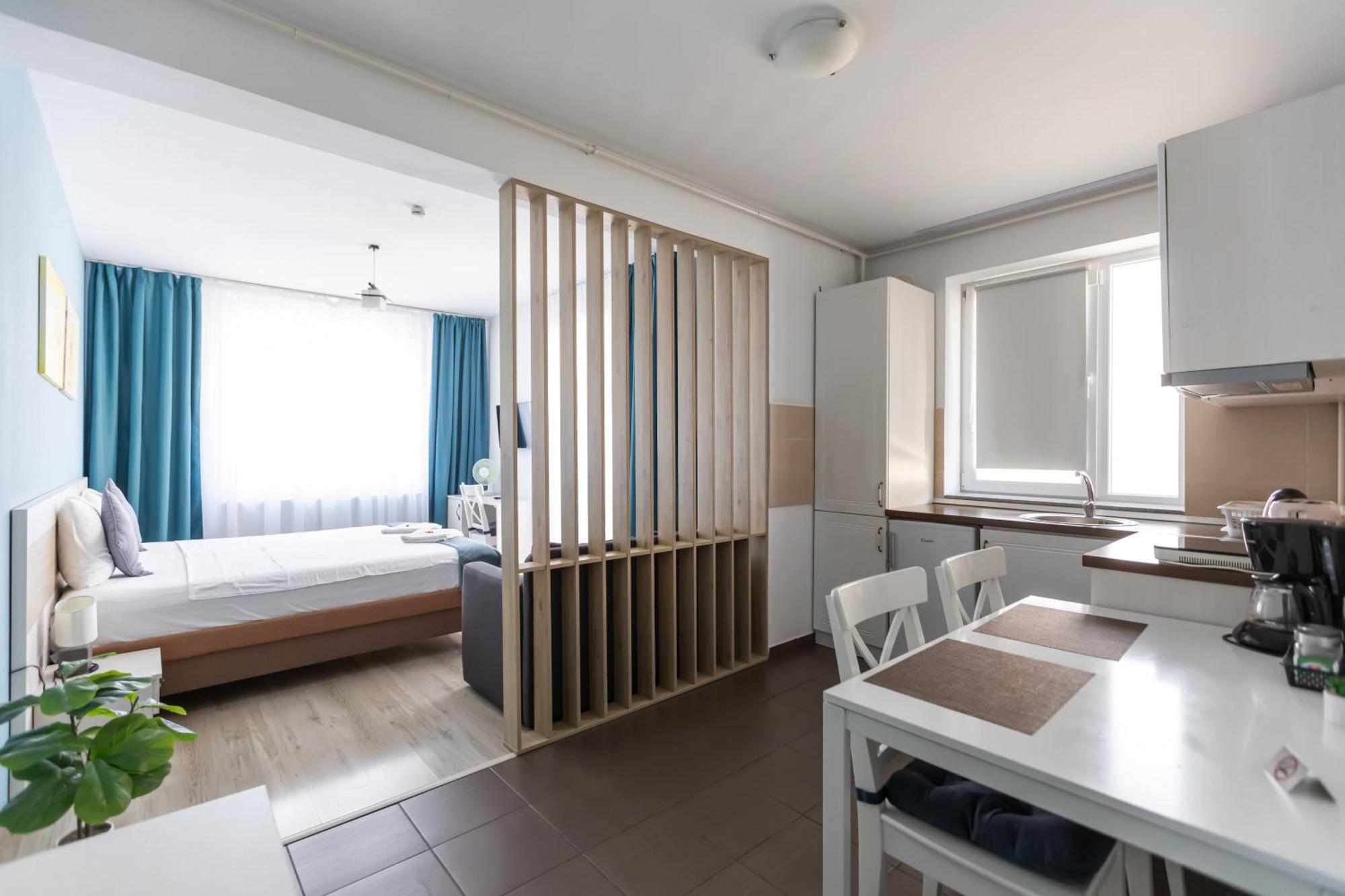 Montana Studios Brasov Bagian luar foto